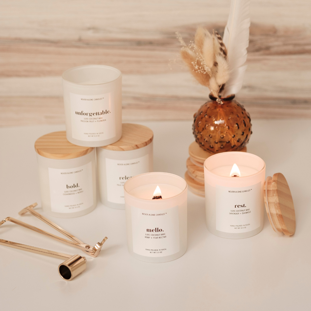 vegan candle, crackling wood wick, coconut wax, headache-free candles